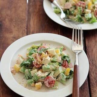 今日はどんな味付けかな?うちのママの「気まぐれサラダ」1week献立帖