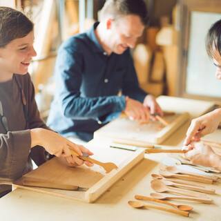 一泊二日で、職人に弟子入り！日本一の彫刻の町「井波」で叶える、新たな旅のかたち