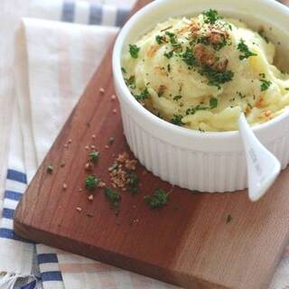 お菓子に、料理に。「自家製サワークリーム」レシピを試してみない?