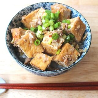 ボリュームたっぷりのヘルシーご飯を!お財布にも優しい「厚揚げ」のいろいろレシピ集