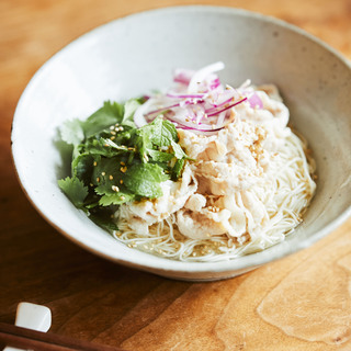 【明日なにつくる？】暑い日は時短が嬉しい。さっぱりごはんと麺のレシピ