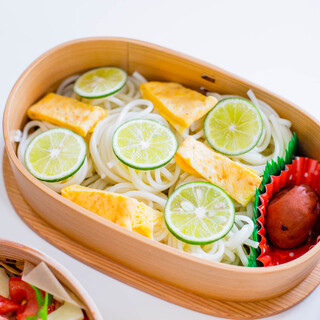 いつものお弁当に飽きてしまったら 夏にぴったり 麺弁当 に挑戦してみない キナリノ