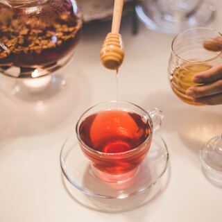 季節の変わり目こそ気をつけて！イガイガ・ヒリヒリしたら試したい《喉のセルフケア方法》