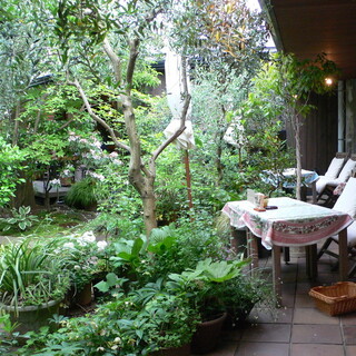 秋風を感じながら、ゆったりカフェタイム♪関東でおすすめのテラスカフェ【13選】