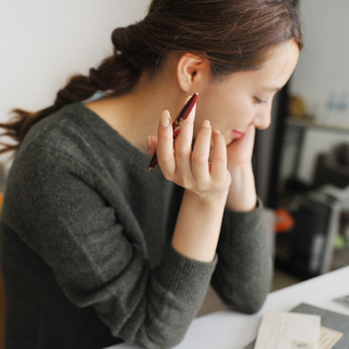 かけがえのない大切な友達へ。手書きで心にそっと寄り添う『幸せレター』を贈ってみよう