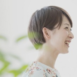 自然体なのに美しい人がお手本! ナチュラル美人の必需品