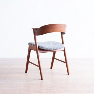 あなたのための【一生モノの椅子】を探しませんか？「選び方」と「名作図鑑」