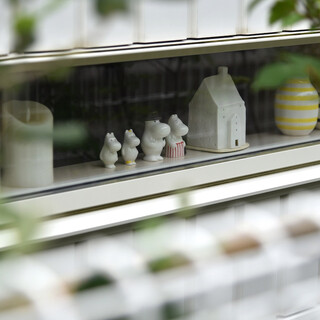 愛着のあるものだけを飾りたい。空間使いやアイテムにこだわった『素敵なディスプレイ』