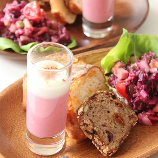 早起きした日やのんびりしたい休日に。『ちょっとリッチな朝ごはん』レシピ