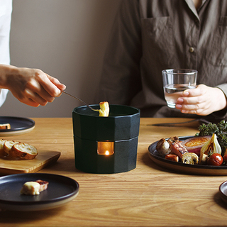 チーズ好きさんへ捧げる。チーズをもっと楽しむための道具と器