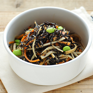 健康と美容にうれしい「黒」食材のパワー！健美食レシピでヘルシーライフを目指そう