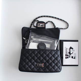 バッグも、引出しも♪「スライダーケース」で叶える、おしゃれな小分け収納