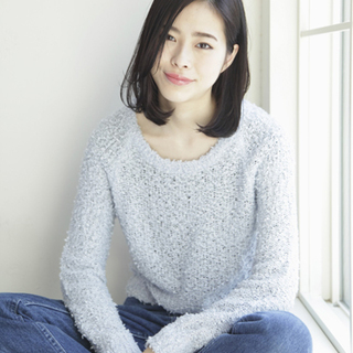 長さもゆるさもちょうどイイ♪「ミディアムヘアのパーマ」カタログ＆ヘアアレンジ