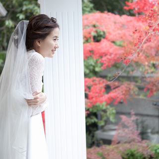 紅葉も素敵。四季の表情が楽しめる神戸「北野ガーデン」で特別なウェディング