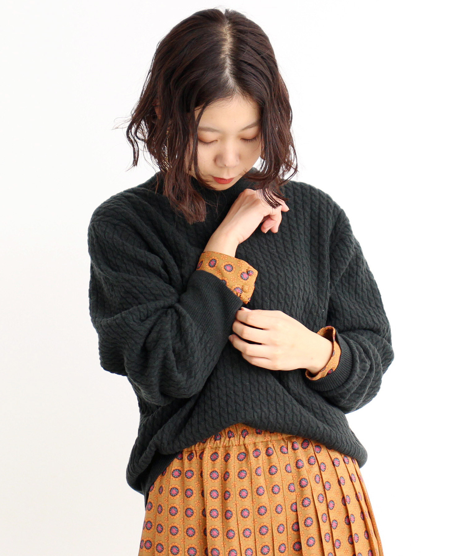 いつものニットをもっとお洒落に 小技を効かせた 見違えニット コーデ集 キナリノ