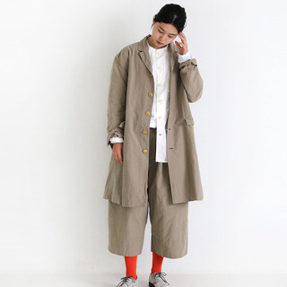 ゆるりと、品良く。大人ナチュラルな「セットアップ」の冬コーデ集