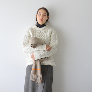 冬コーデを盛り上げる。大人ナチュラルな「ケーブルニット」アイテムカタログ