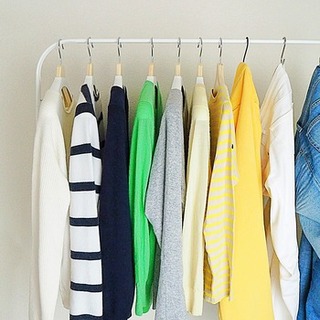 洋服選びが楽しくなる！「見せる」「飾る」新しい衣類収納のアイデア