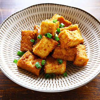 ご飯がどんどんすすむ！『白ご飯』とよく合う“メインのおかず”レシピ集