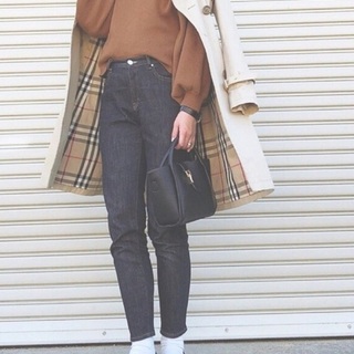 冬の大本命を120％楽しもう。色別「トレンチコート」のコーデ術＆スタイル集