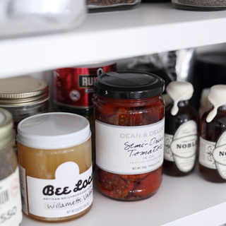 機能的でおしゃれな【パントリー】収納の基本・実例・DIYアイデア