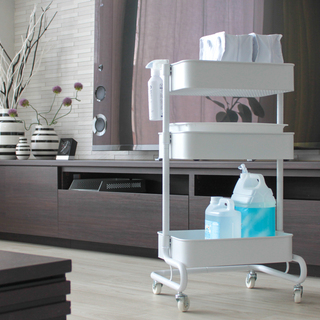 お部屋のあちこちで大活躍♪『山善のバスケットトローリー』を使った収納アイディア