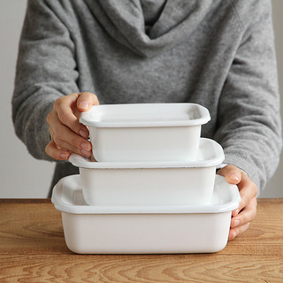 重ねてスッキリ、空間を有効活用。素材で選ぶ【保存容器】おすすめ6選