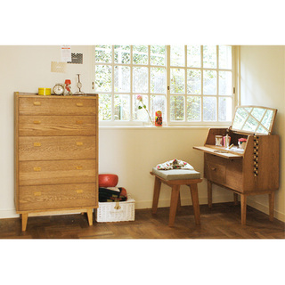 インテリアの主役に。ヨーロッパヴィンテージスタイルのとっておき【チェスト】