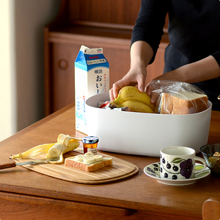 パン好きさんはもう持ってる？【ブレッドボックス】で叶えるキッチン収納 