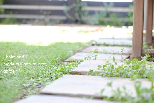 おうちの第一印象をリフレッシュ 玄関アプローチ のdiyアイデア集 キナリノ