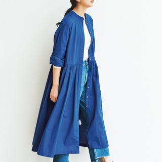 一枚は持っていたい優秀アイテム！「前開きワンピース」をワードローブに取り入れて