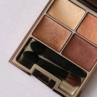 “自分に合うカラー“で印象に残る目元に。30～40代のための『アイシャドウの選び方』