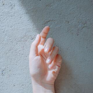 指先ケアもぬかりなく。プレゼントにも人気の「ネイルケアオイル」を取り入れて