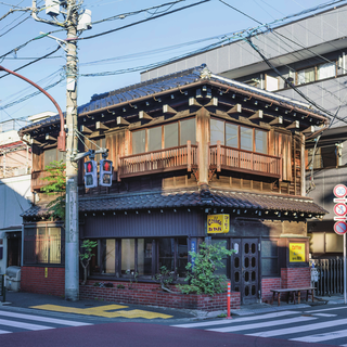 時間も味わいのひとつ。本を片手に、東京の古民家カフェへ行ってみませんか