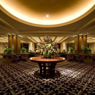 美しい建築から注目の新名所まで。一度は泊まりたい大阪のホテル10選