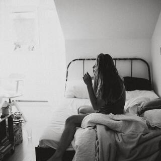 涙でとる心のバランス。大人だからこそ、この週末は思い切り泣いてみませんか？