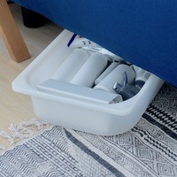 素敵なデザインなら 見せる のもあり こだわりの 掃除道具 収納アイデア キナリノ