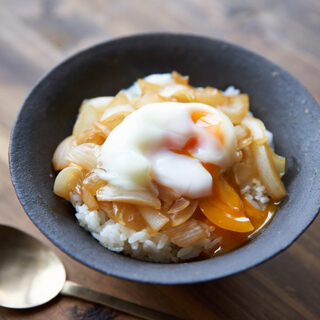 時短でより美味しく！ぱぱっと作れる「のっけご飯レシピ」大集合