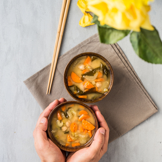 体に染み入る“ほっとする味”。具だくさんの「お味噌汁」で目覚める1週間