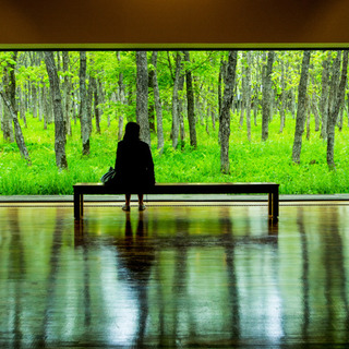 服装や過ごし方は？大人の女性が知っておきたい「美術館のマナー」