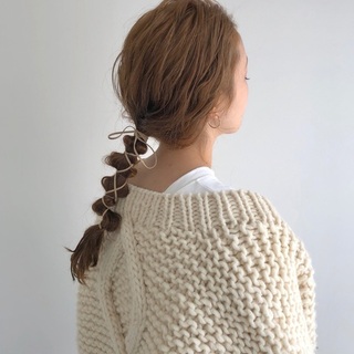 ポニーテールもお団子も“低め”がおしゃれ♪大人の「ロースタイル」ヘアアレンジ集