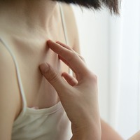 Gently stroked and healed. Let's say goodbye to swelling & tiredness with "lymphatic massage"