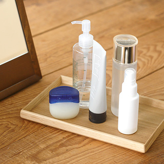 食事を運ぶだけじゃない。使い方いろいろ「トレー(トレイ)」活用アイデア