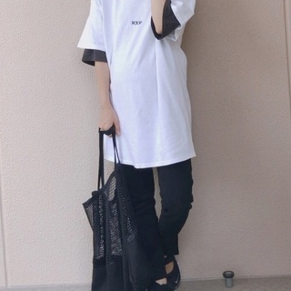 今年のTシャツはちょっと違う？！今夏の「Tシャツコーデ」流行前線