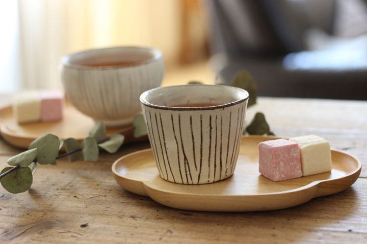 今日のおやつは 和 が気分 こだわって選びたい 和菓子 が映える器 キナリノ