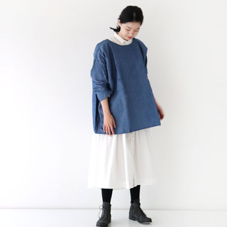 着こなしの幅が広がるかも。「ワイドトップス×ボトムス」のコーデバランス考察