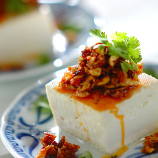 辛いもの好きさん集まれ！「ラー油・食べるラー油」を使った《ピリ辛レシピ》