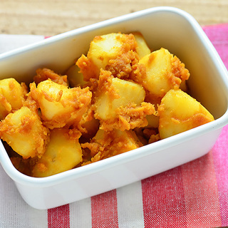 カレーライスだけじゃない!魔法のひとかけ「カレールウ」のアレンジレシピ