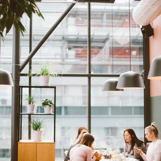 「あの人は余裕があって羨ましい…」誰かと自分を比べたくなった時の4つの対処法