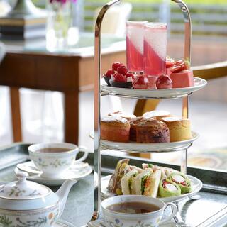 時には優雅にアフタヌーンティー。マナーのおさらいと都内おすすめ店6選